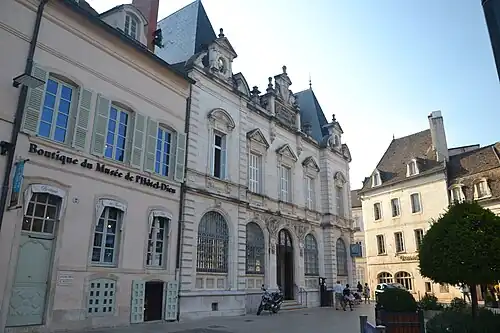Edificio di Place des Halles