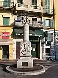 Stele in onore di Carlo Felice a Nizza