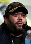 Dan Fogler interpreta Kenny Hayden