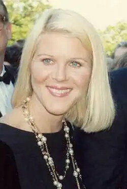 Alley Mills interpreta Pamela Douglas dal 2006 al 2019, dal 2021 al 2022 e dal 2024