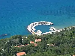 Il porticciolo del Cedas