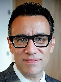 Fred Armisen, interprete di Zio Fester nella serie TV Mercoledì (2022)