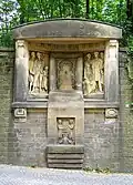 Schiller-Körner-Denkmal in Schillerstrasse, di fronte alla Schillerhäuschen