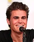 Paul Wesley interpreta Stefan Salvatore.