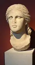 Statua di Iside da Tessalonica.