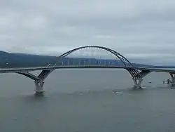 Il Lake Champlain Bridge sull'omonimo lago tra Crown Point (stato di New York) e il Chimney Point nel Vermont.