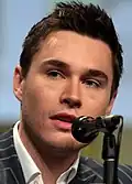 Sam Underwood interpreta Luke e Mark