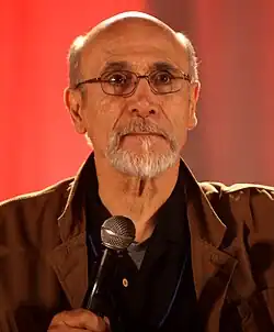 Tony Amendola, interprete di Santos Jimenez.